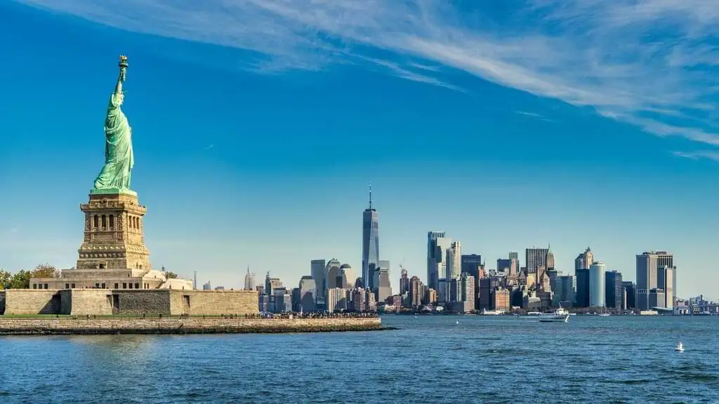 La Estatua de la Libertad en New York es uno de los monumentos más imponentes de Estados Unidos. Un icono del país y todo el planeta.